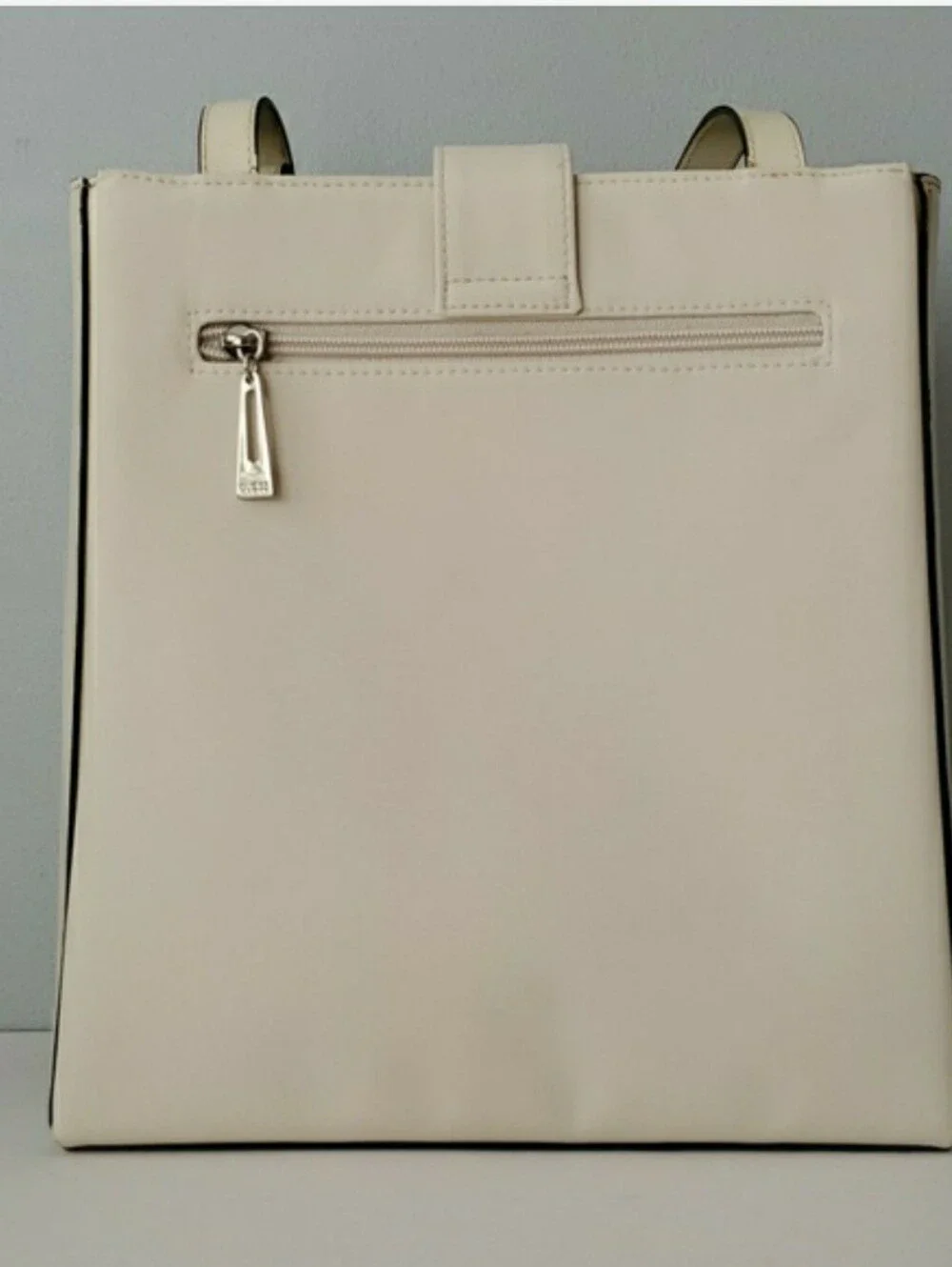 Guess Vintage Y2K Creamy Off White Shoulder Bag Purse - Picture 7 of 10